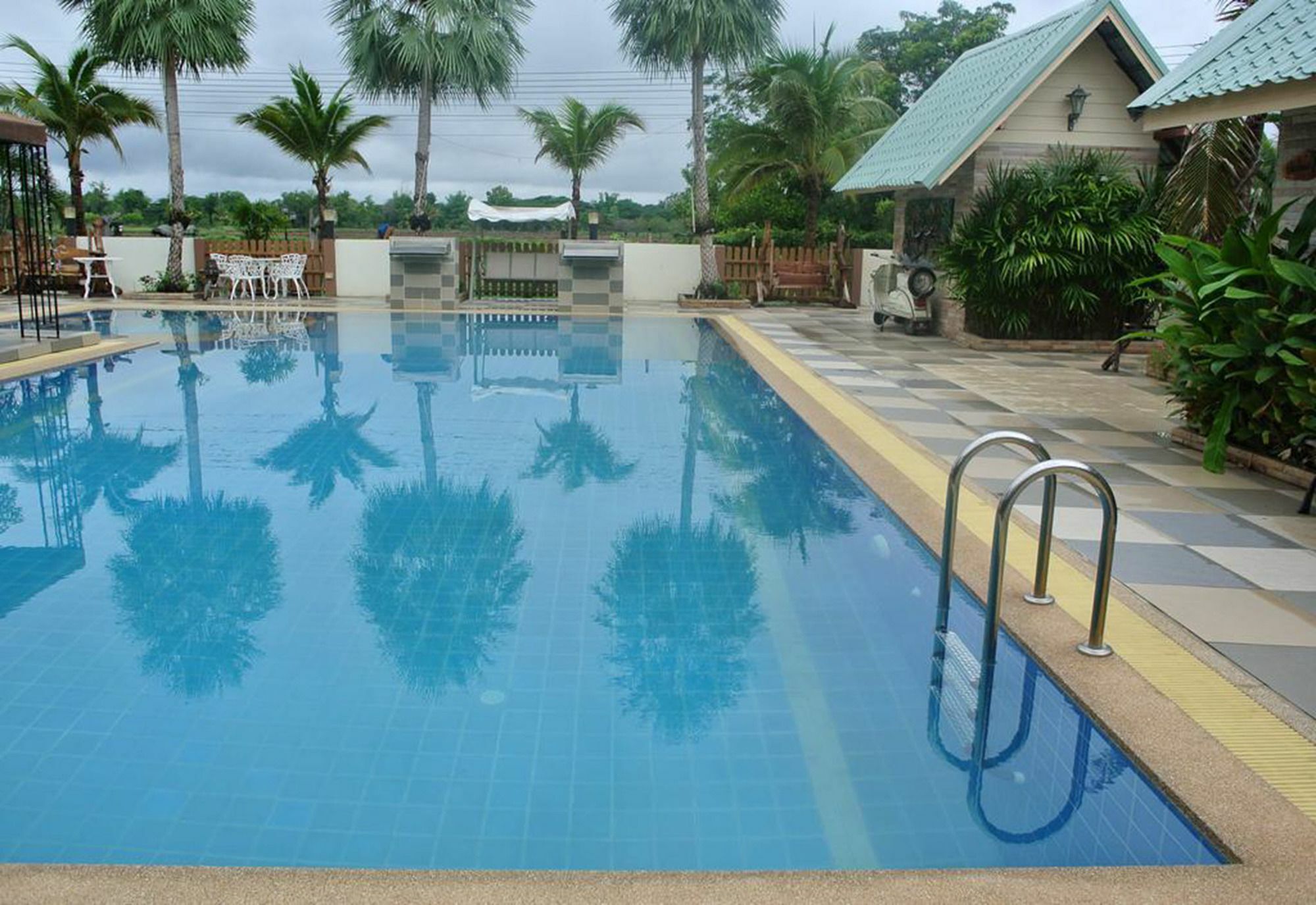 Bansuan Chomdao Resort ขอนแก่น ภายนอก รูปภาพ