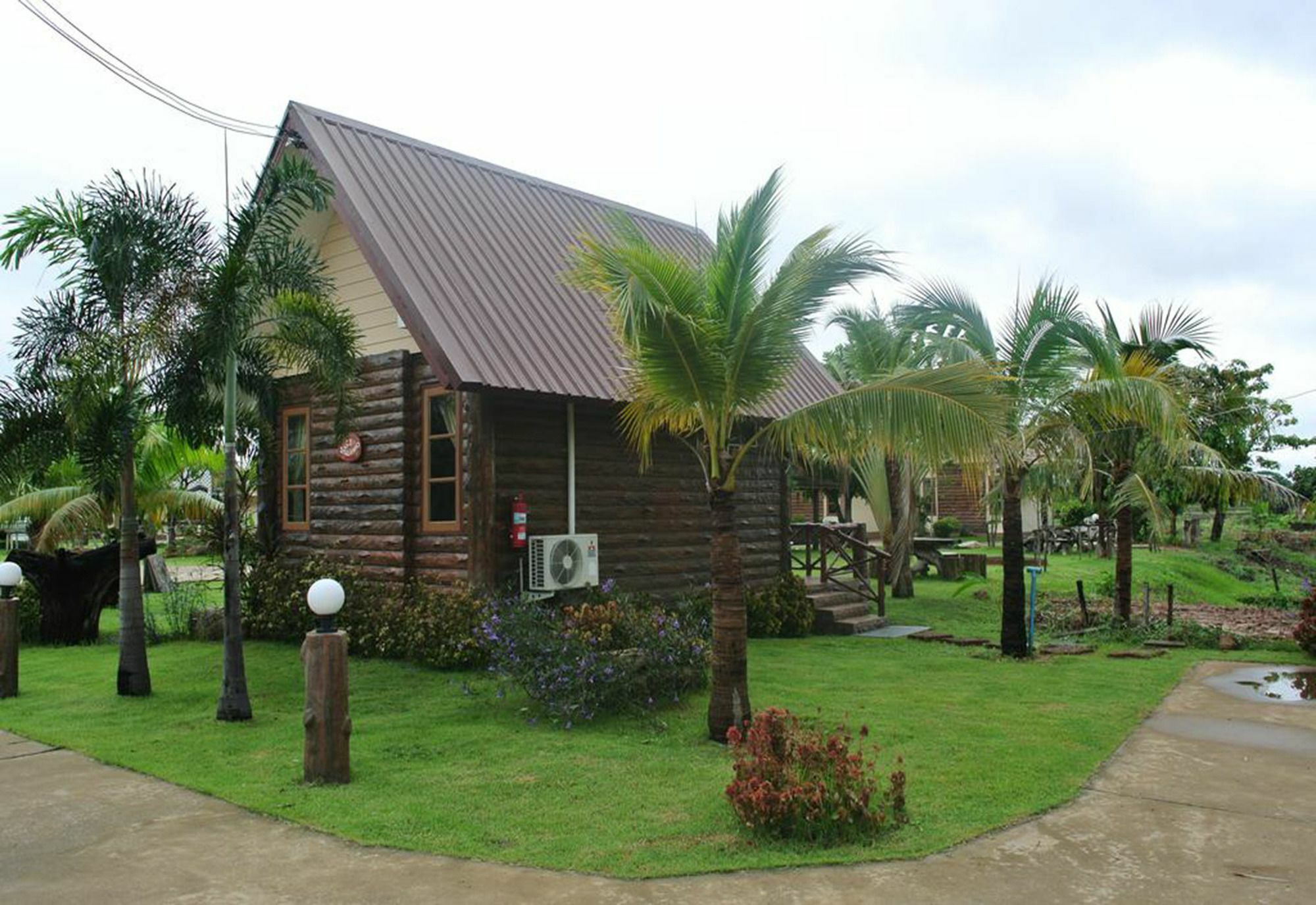 Bansuan Chomdao Resort ขอนแก่น ภายนอก รูปภาพ