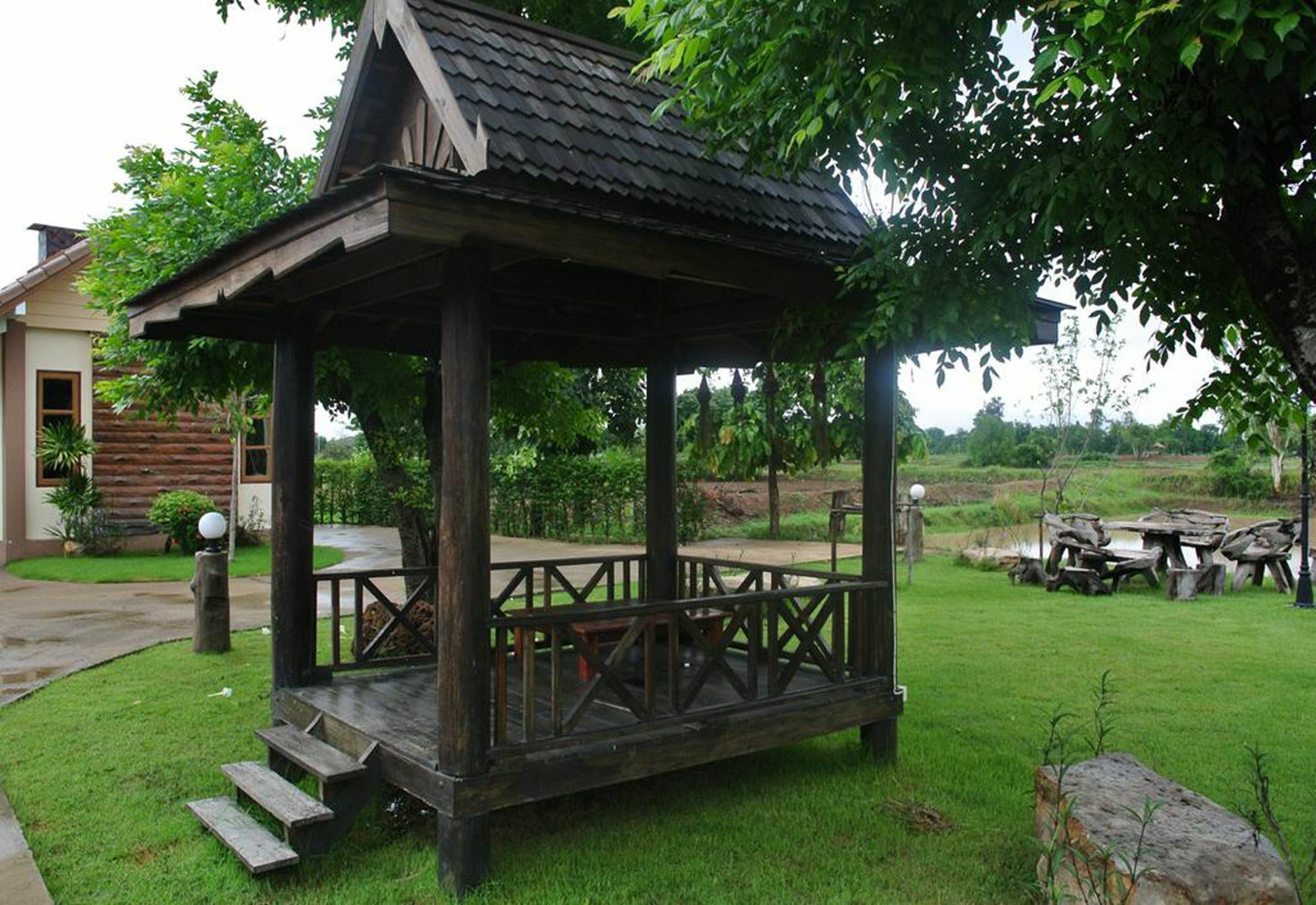 Bansuan Chomdao Resort ขอนแก่น ภายนอก รูปภาพ